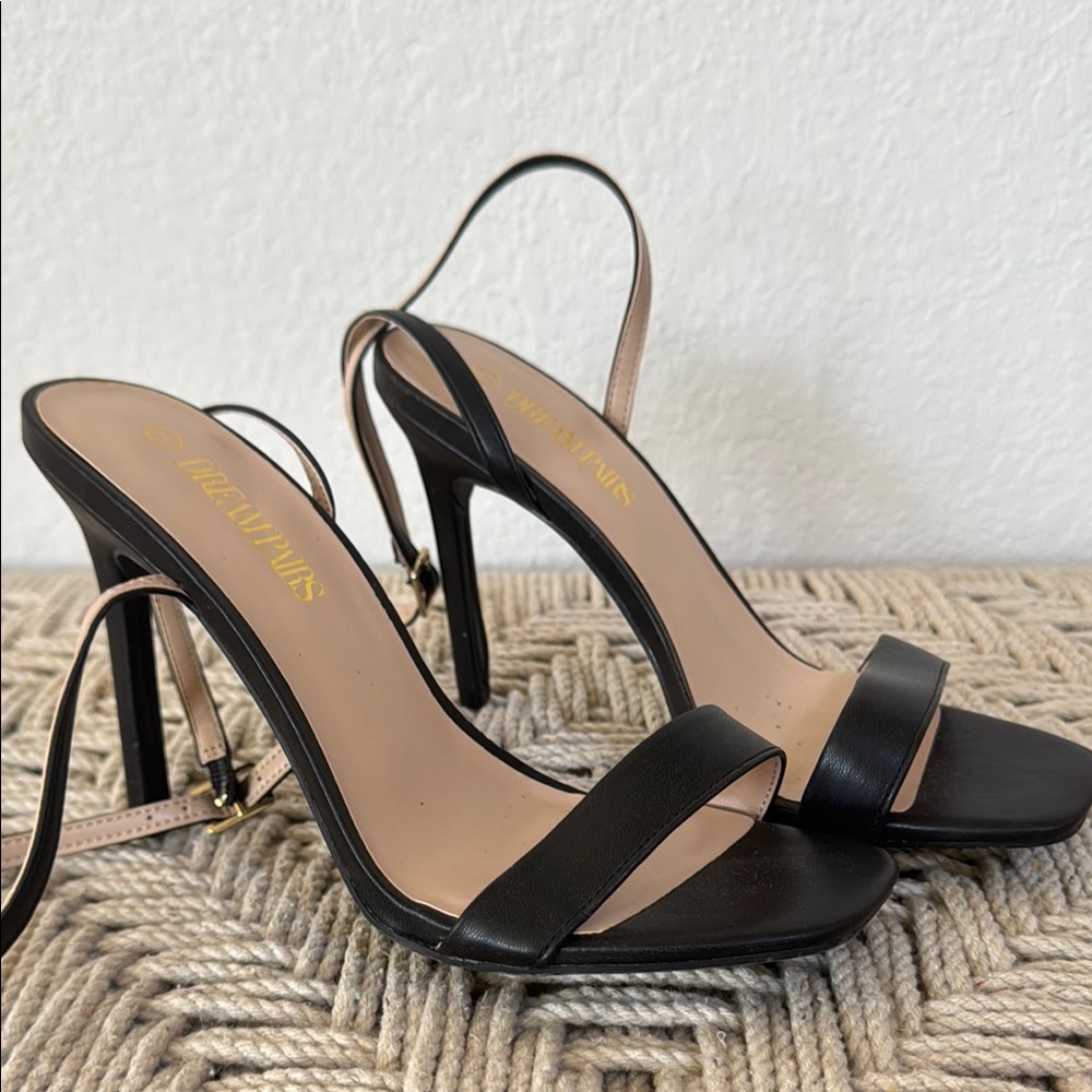 Sleek Black Minimalist Heels